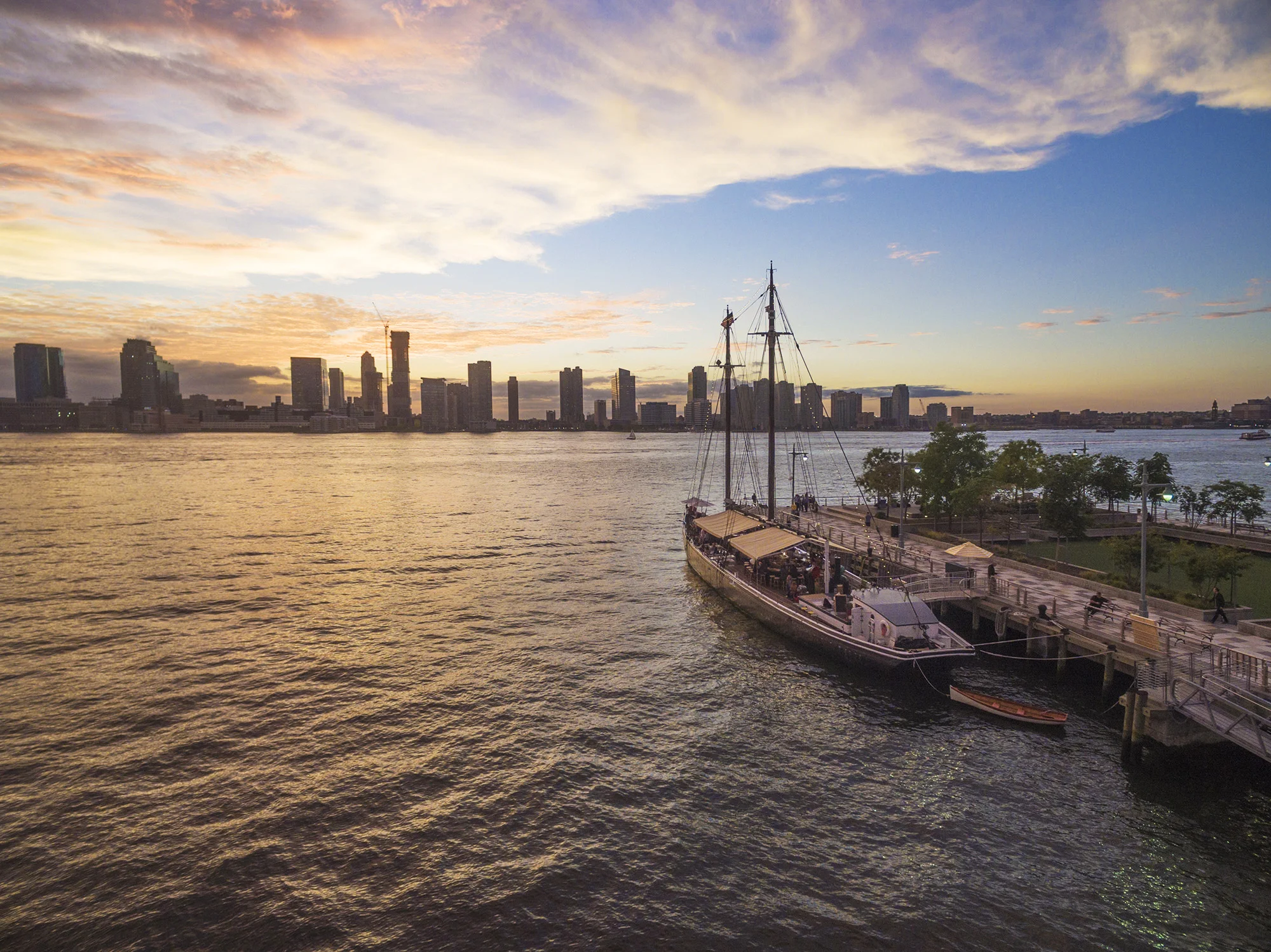 The Absolute Best Waterfront Dining in New York City