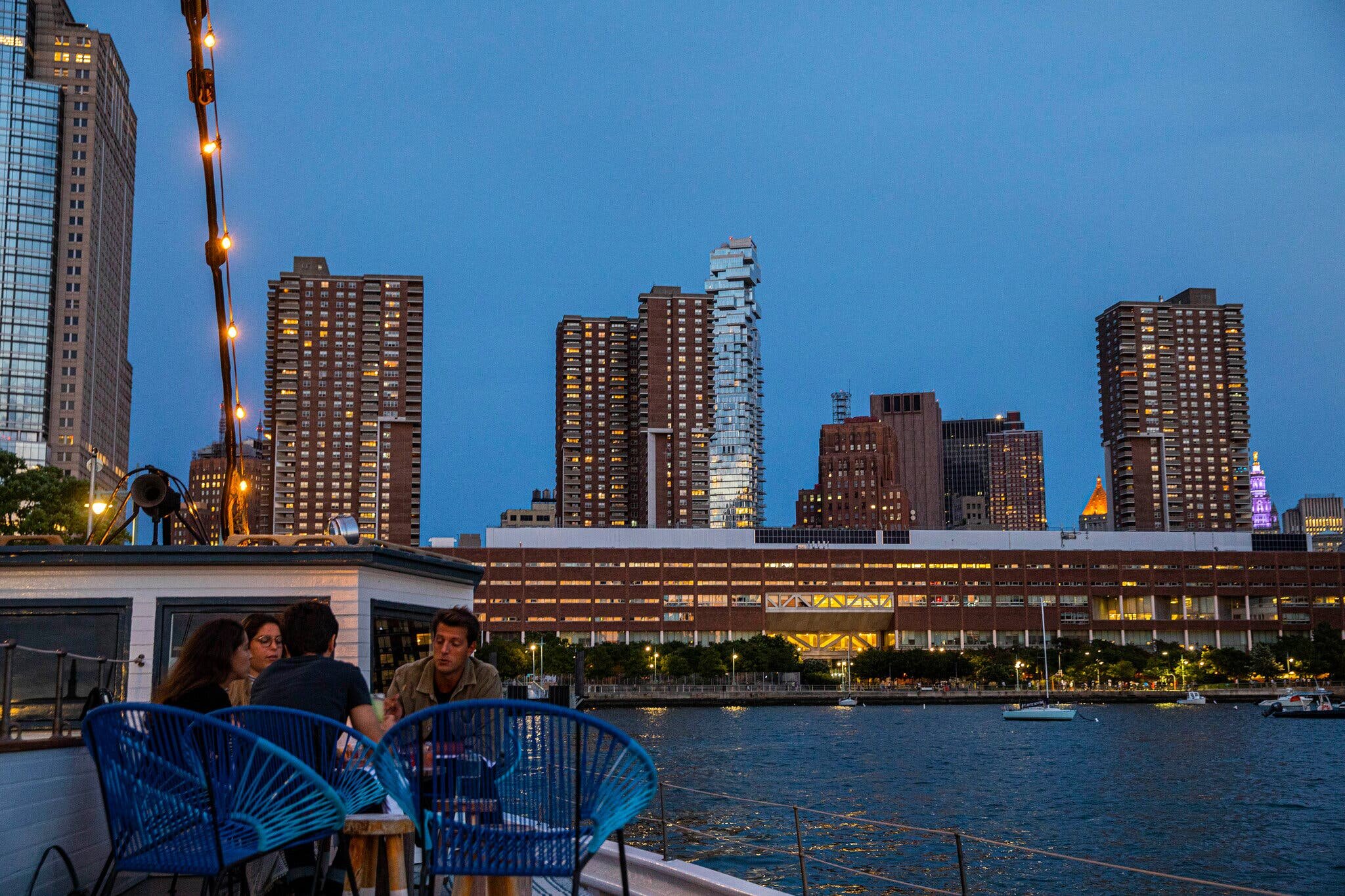 TriBeCa: Cobblestone Streets and Multimillion-Dollar Homes
