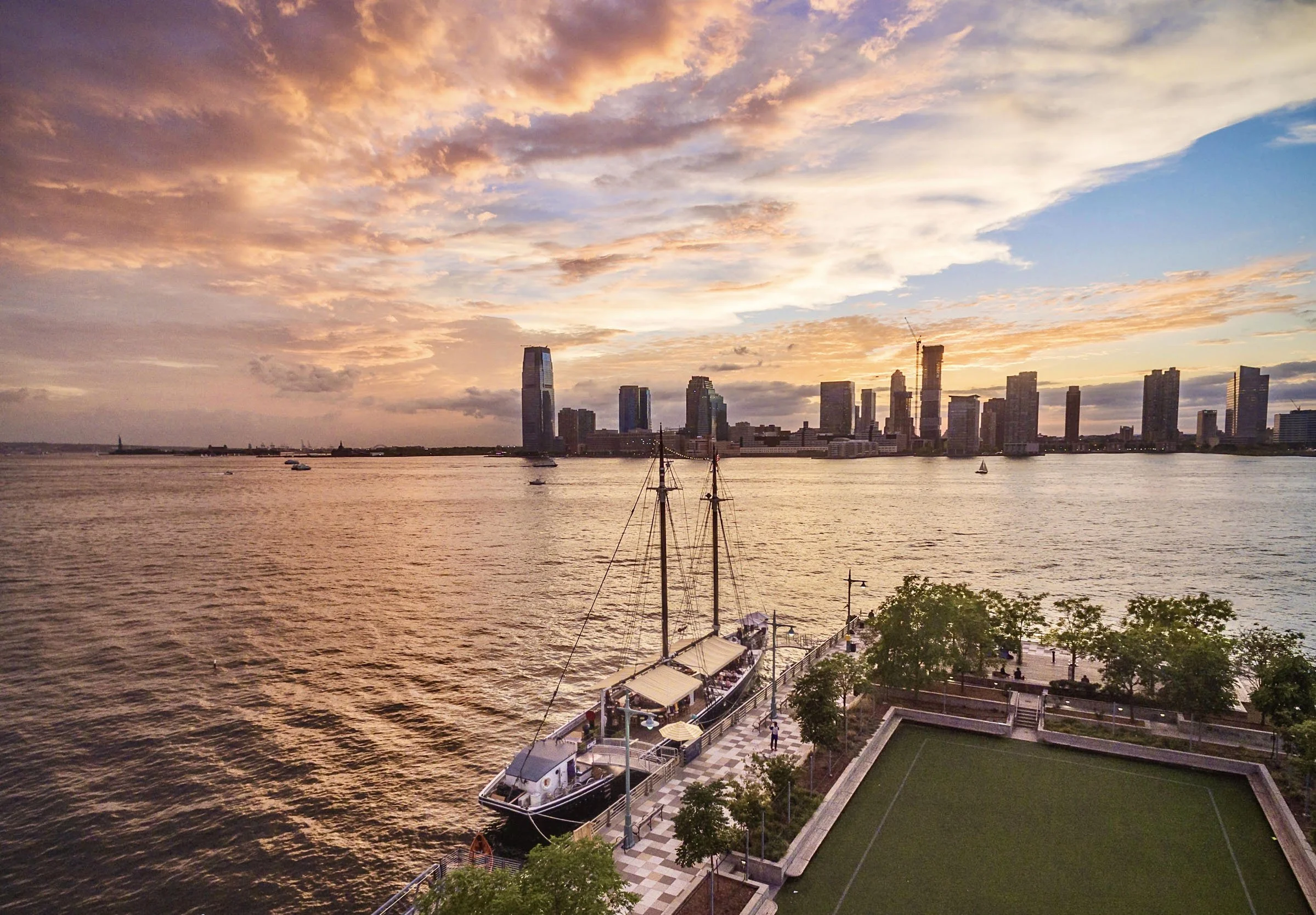 5 Best Waterfront Destinations in New York City