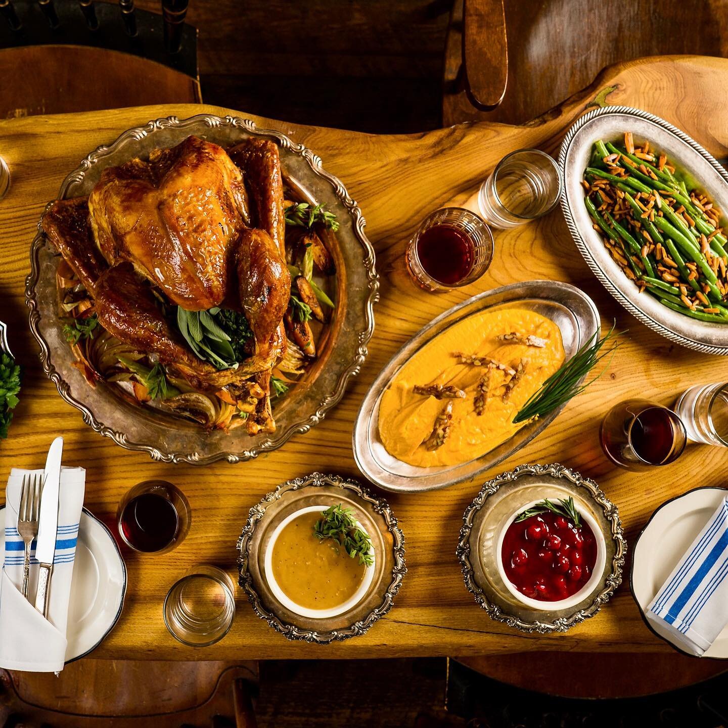 @ahoy_its_crew invites you to a festive Thanksgiving feast at @holywaternyc (reservation link in bio). Culinary director Kerry Heffernan has curated the best of our extended family&rsquo;s recipes for a delightful, holiday prix fixe diner. We look fo