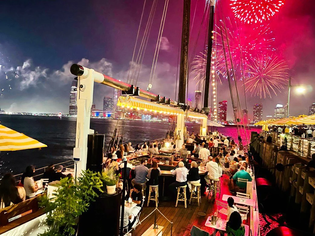 Where to Watch 4th of July fireworks in NYC: Best Views and Bites