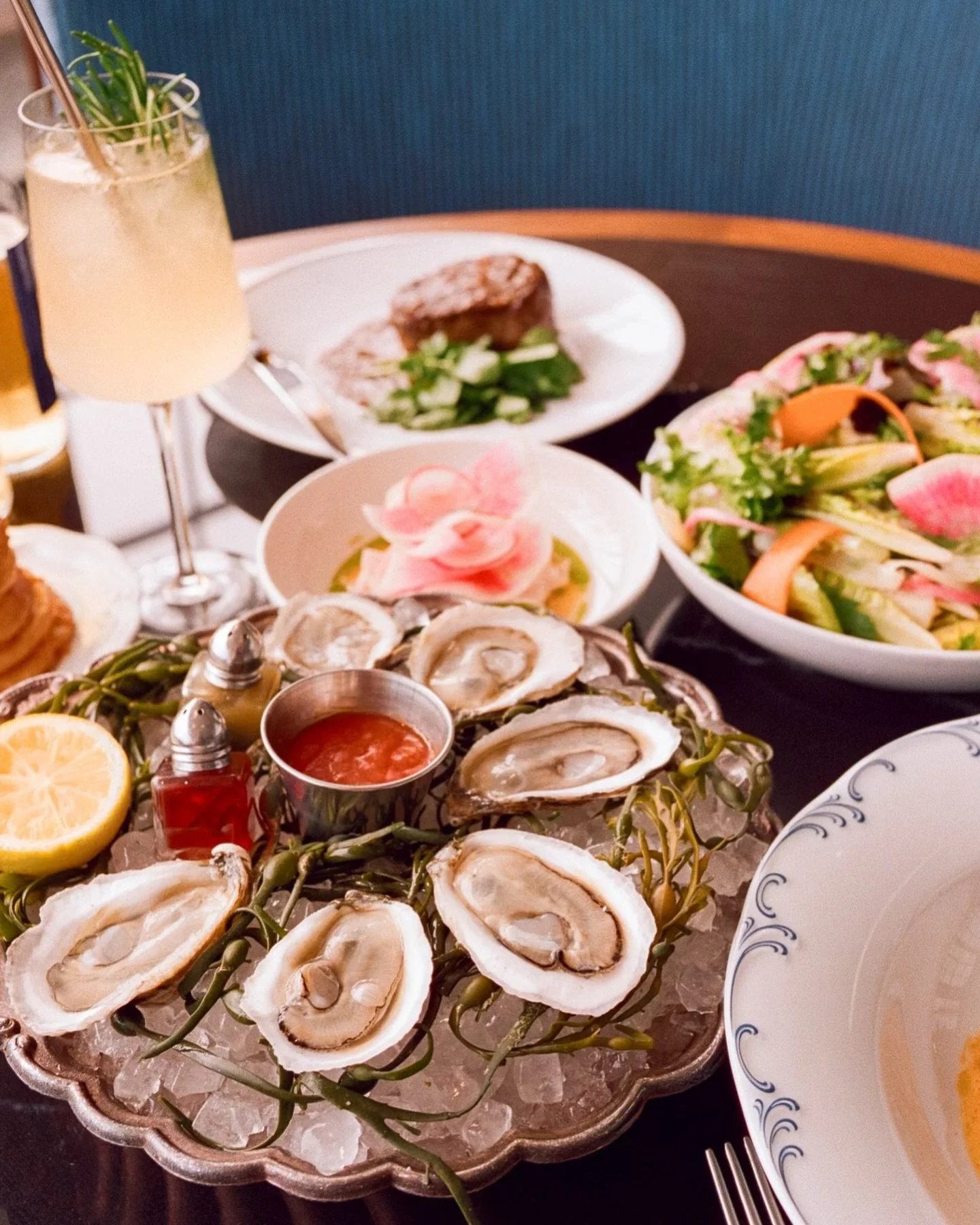ONE DOLLAR OYSTERS (the good ones) ~ Every day from 3pm to 6pm at The Yacht Club