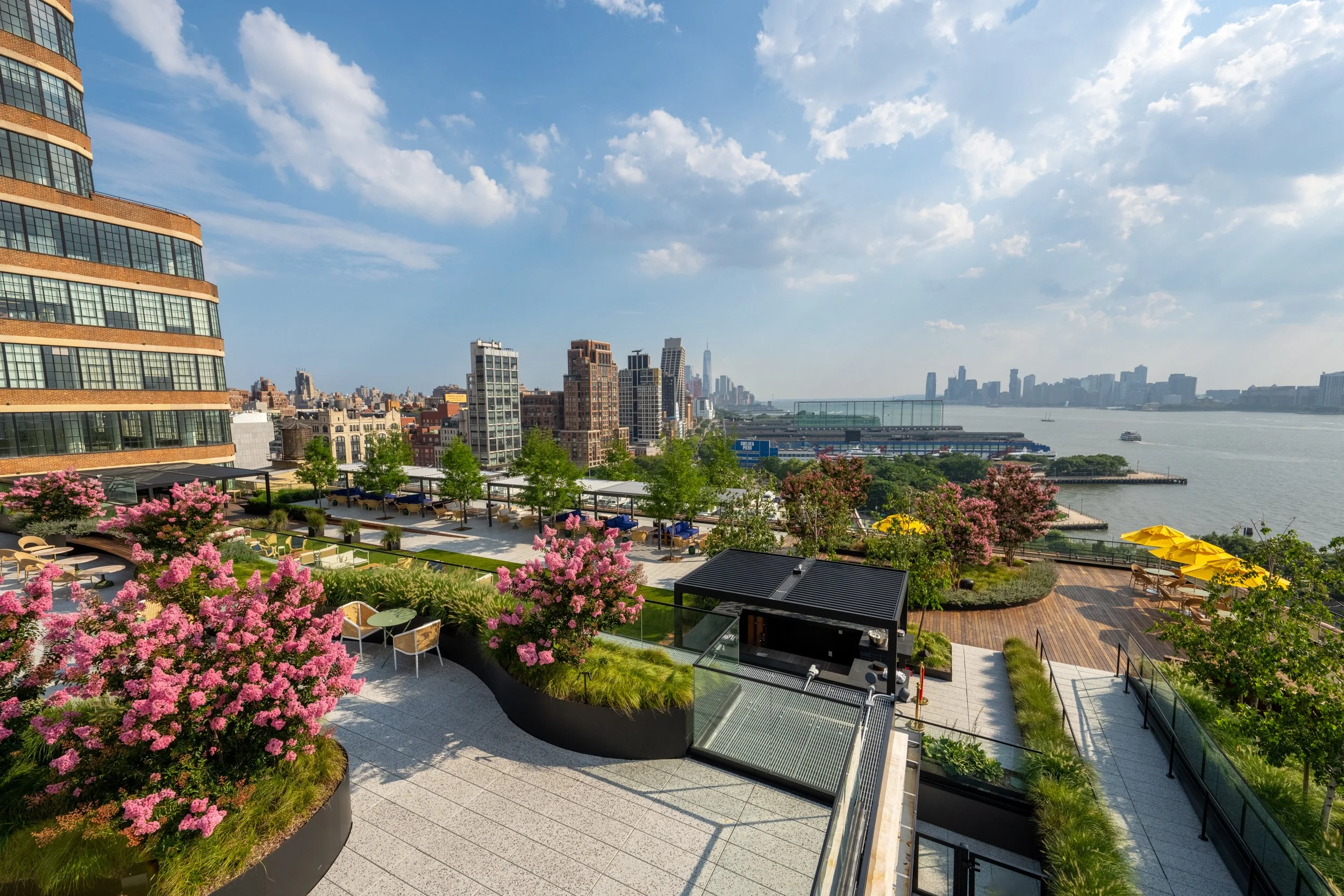 Easter's Most Glorious Egg Hunt