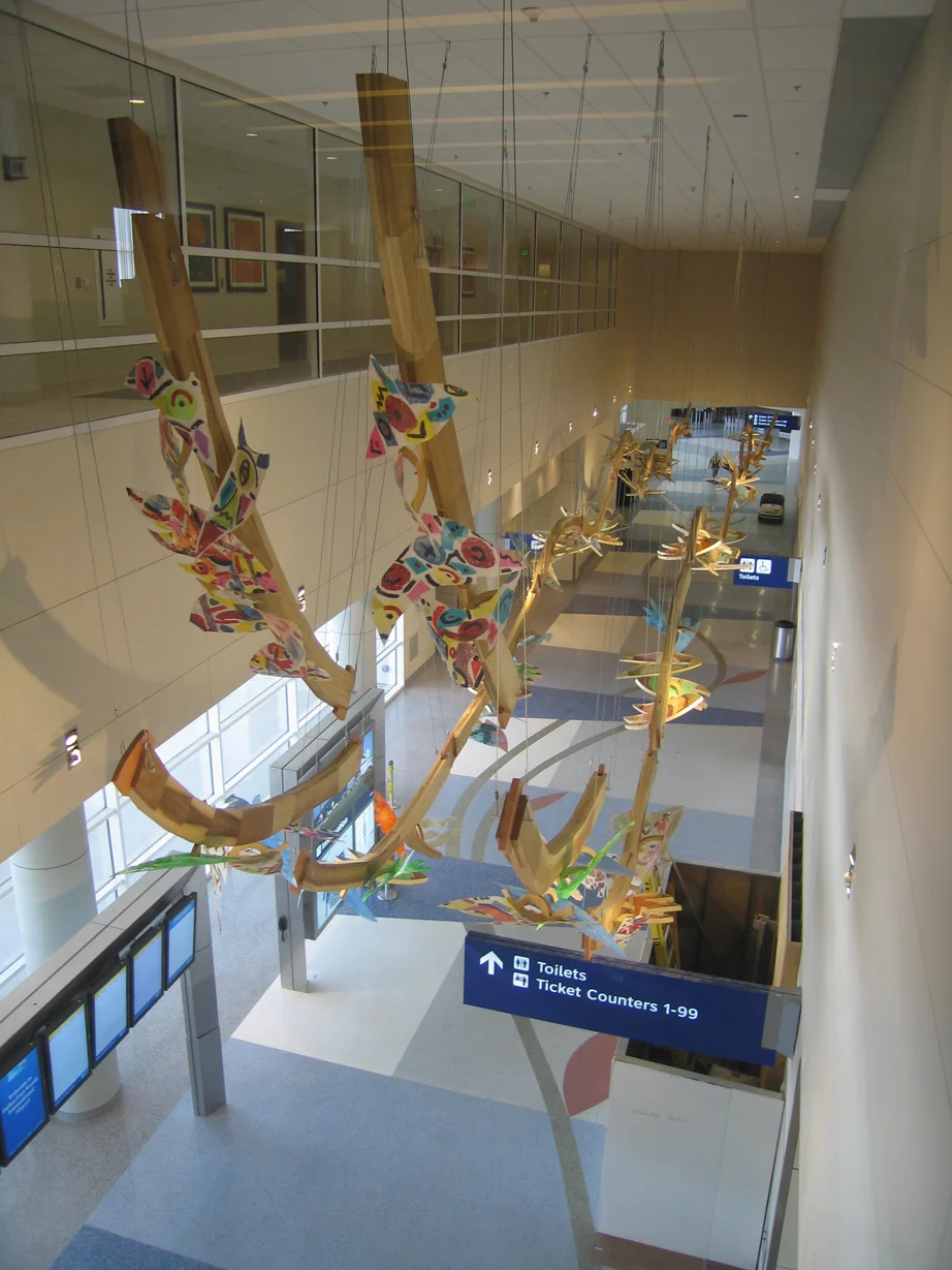 DALLAS FORT WORTH AIRPORT SCULPTURE INSTALLATION