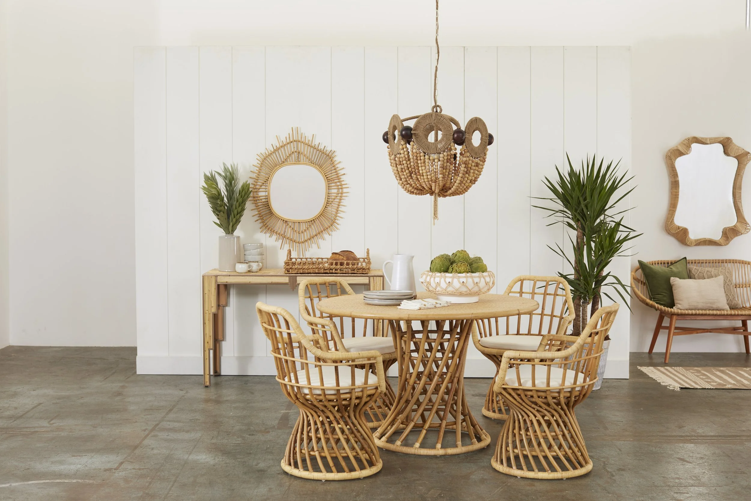 CaliforniaLiving_Dining2.jpg