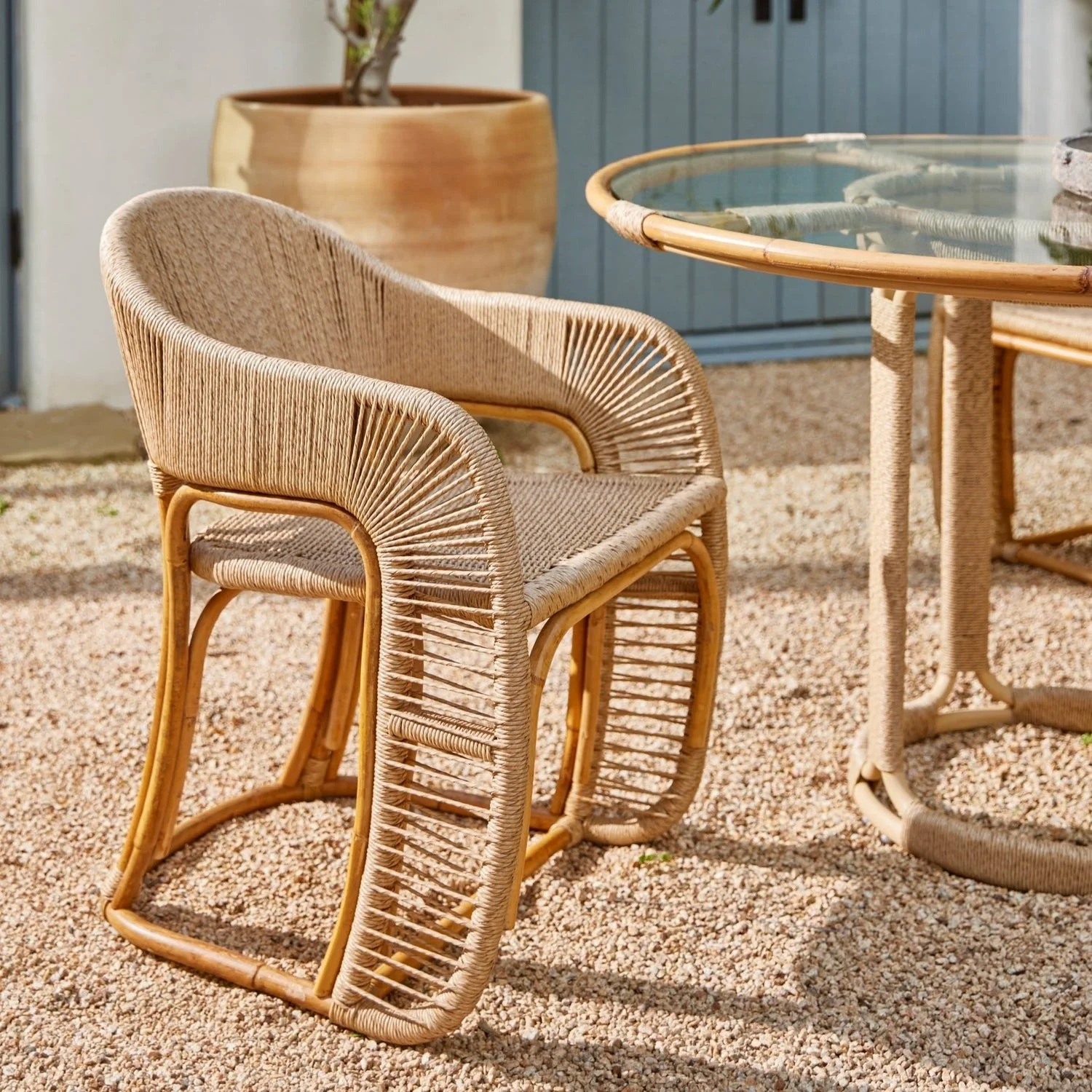 SS24_GlenElenDiningChair_1462_De.jpg