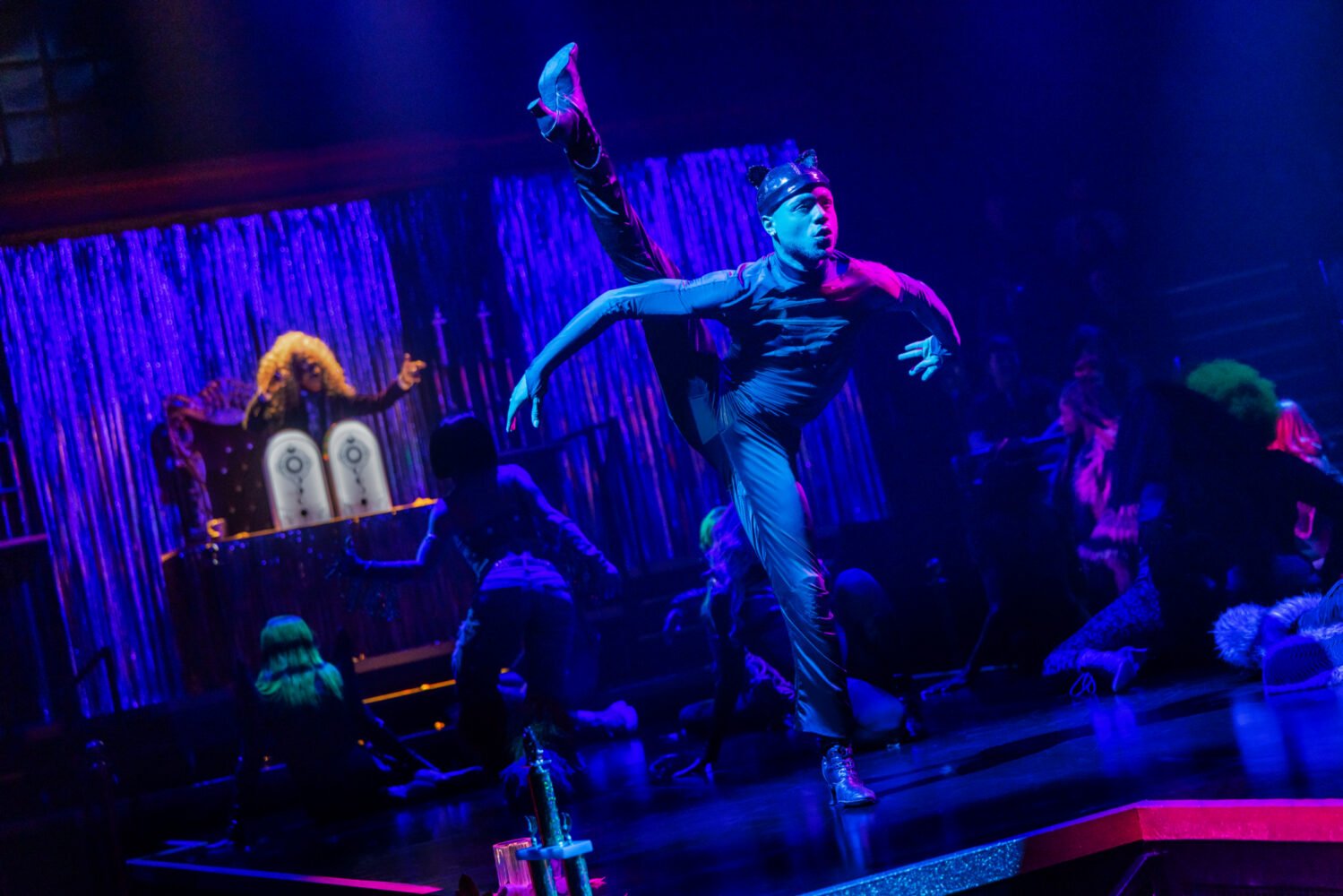 Primo-Thee-Ballerino-as-Tumblebrutus-from-CATS-The-Jellicle-Ball.-Photos-by-Matthew-Murphy-and-Evan-Zimmerman-for-MurphyMade.jpg