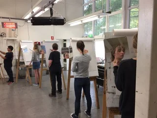 A lesson in self portraiture,&nbsp;students of Figure &amp; Life, Foundation Studies,&nbsp;ANU School of Art and Design. Photo: Erica Seccombe, 2017.&nbsp;