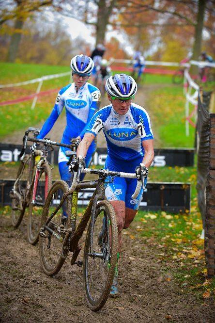 Katerina leading Maghalie Rochette @ Cincy CX. Katerina and all the other Luna Pros have been such good examples and great role models for Magh since day 1 of her Luna Pro Team adventures. We are grateful to now call them friends :) 