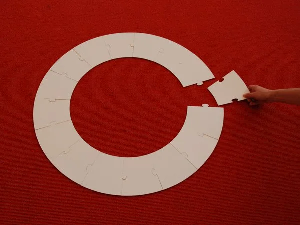 24_circlepuzzle1.jpg