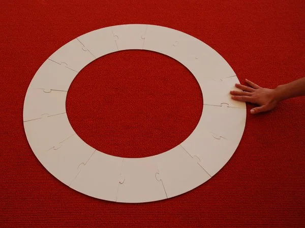 24_circlepuzzle2.jpg