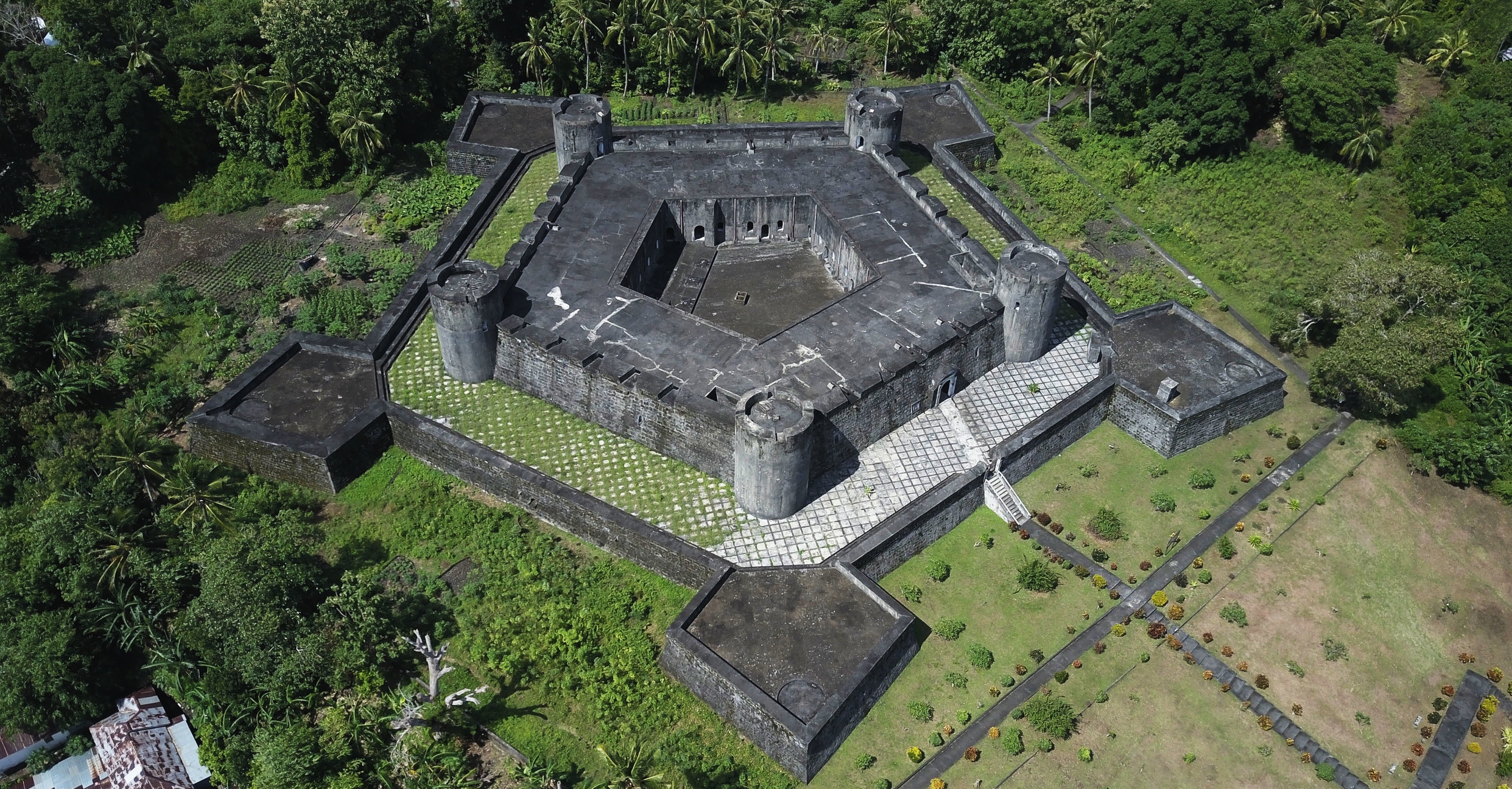 FIVE POINTED FORT BELGICA