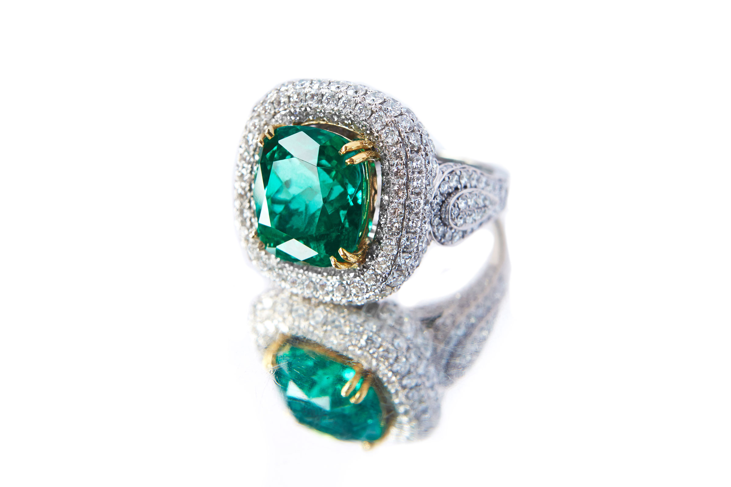 emerald-ring.jpg
