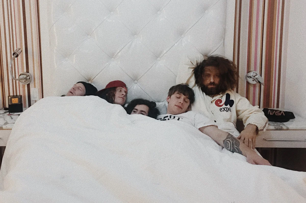psychomagic_bed.jpg