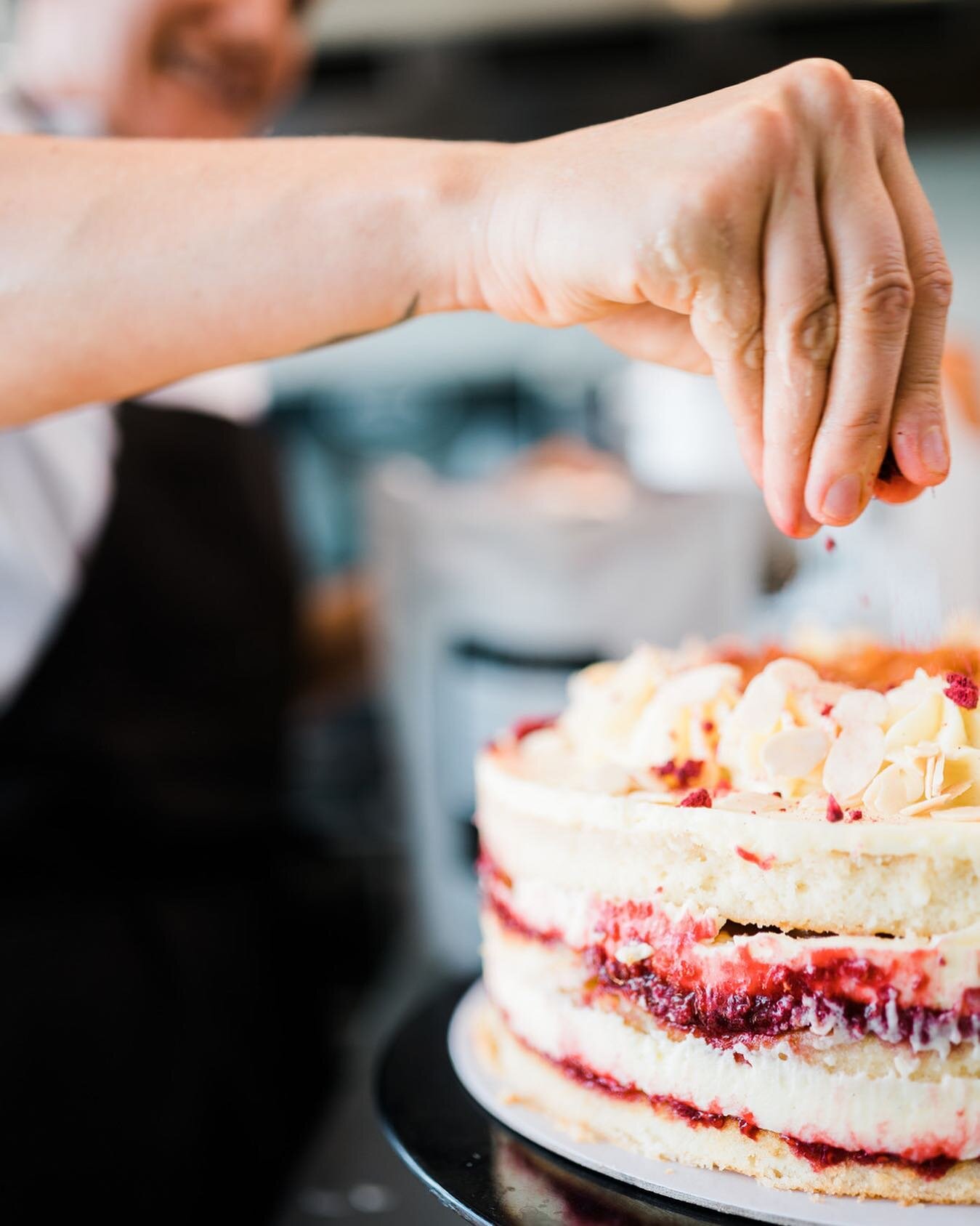 Putting the finishing touches on our famous peach and raspberry melba... 
⠀⠀⠀⠀⠀⠀⠀⠀⠀
If you have a special occasion coming up, email enquiries@vanscafe.com.au and we'll custom create something to fit your taste, vision and dietary requirements. 🍰