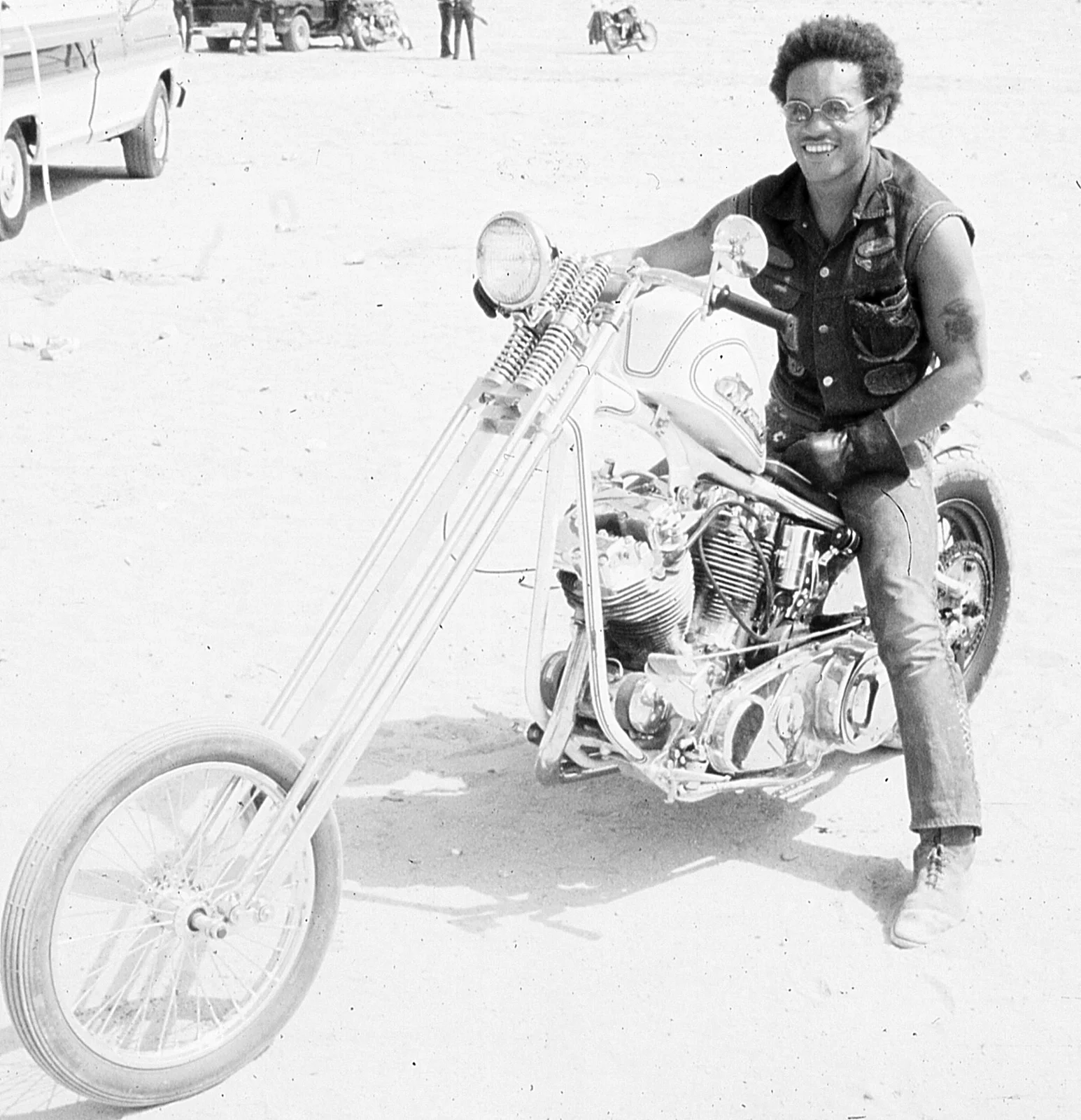 ¡Easy riders! Un grande llamado Cliff Vaughs