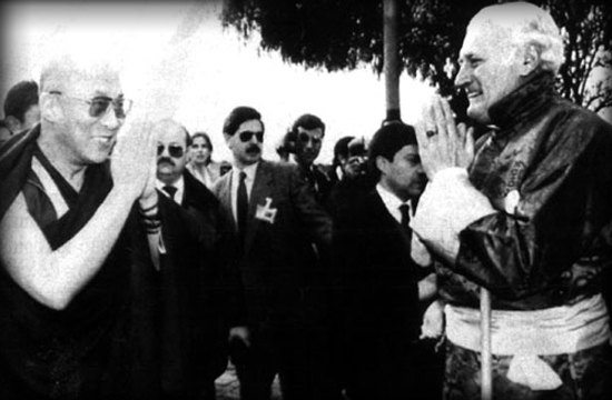 El Dalai Lama y el nazi chileno Miguel Serrano
