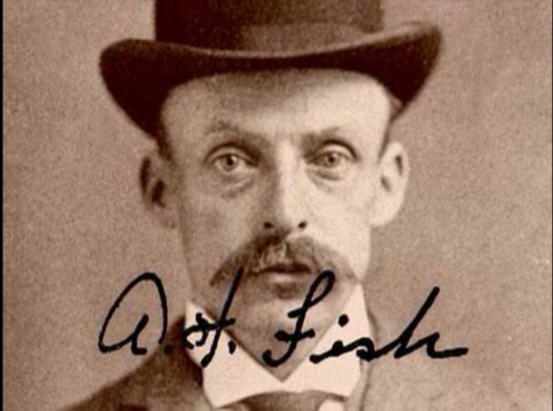 Retrato de Fish y su firma manuscrita