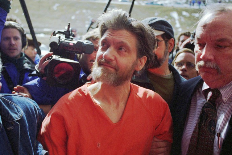 Unabomber entra en el juzgado