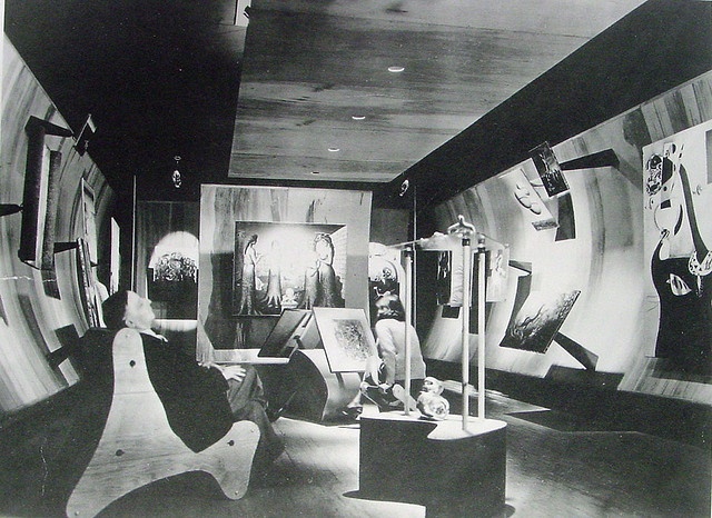 Interior de la galería The Art of This Century