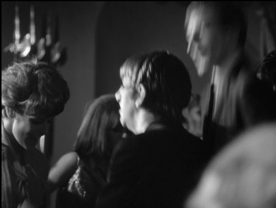 Ringo Starr baila junto a Clifford Geertz en A Hard Day’s Night