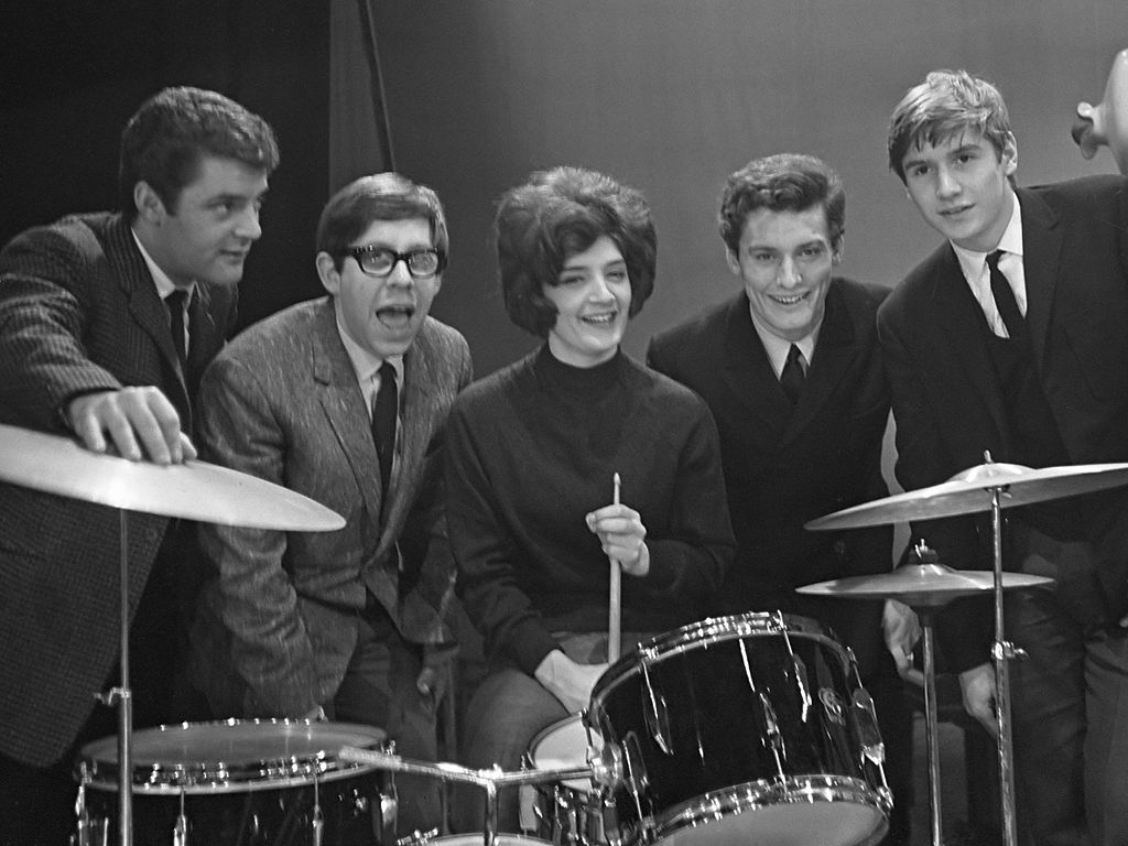The Honeycombs. En el centro, Honey Lantree