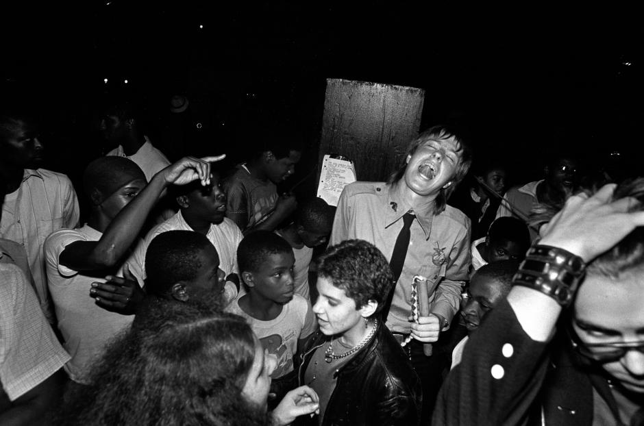 Público en el Valley Green Housing Complex, de Washington D. C., el 9 September de 1979