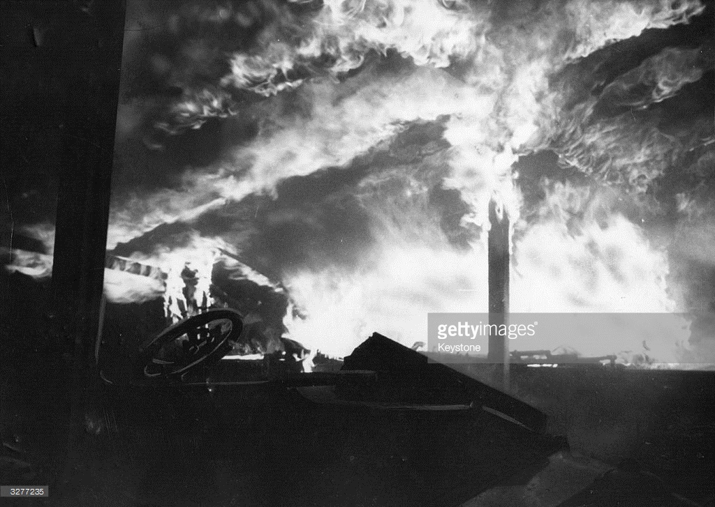 El escenario incendiado