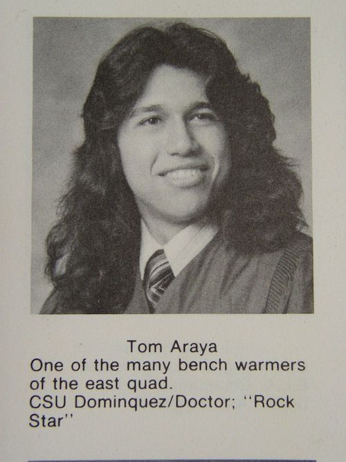 Tom Araya, como un adolescente, unos años antes de aparecer en el video. 