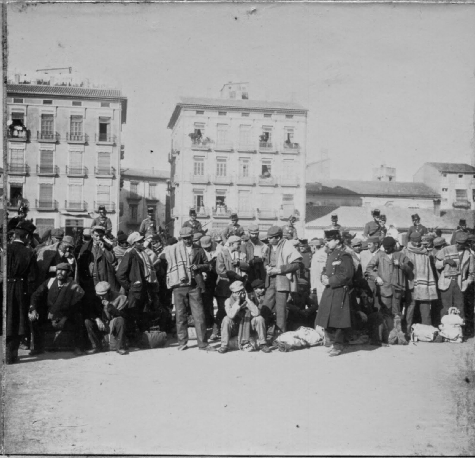 Llegada a Valencia de soldados repatriados
