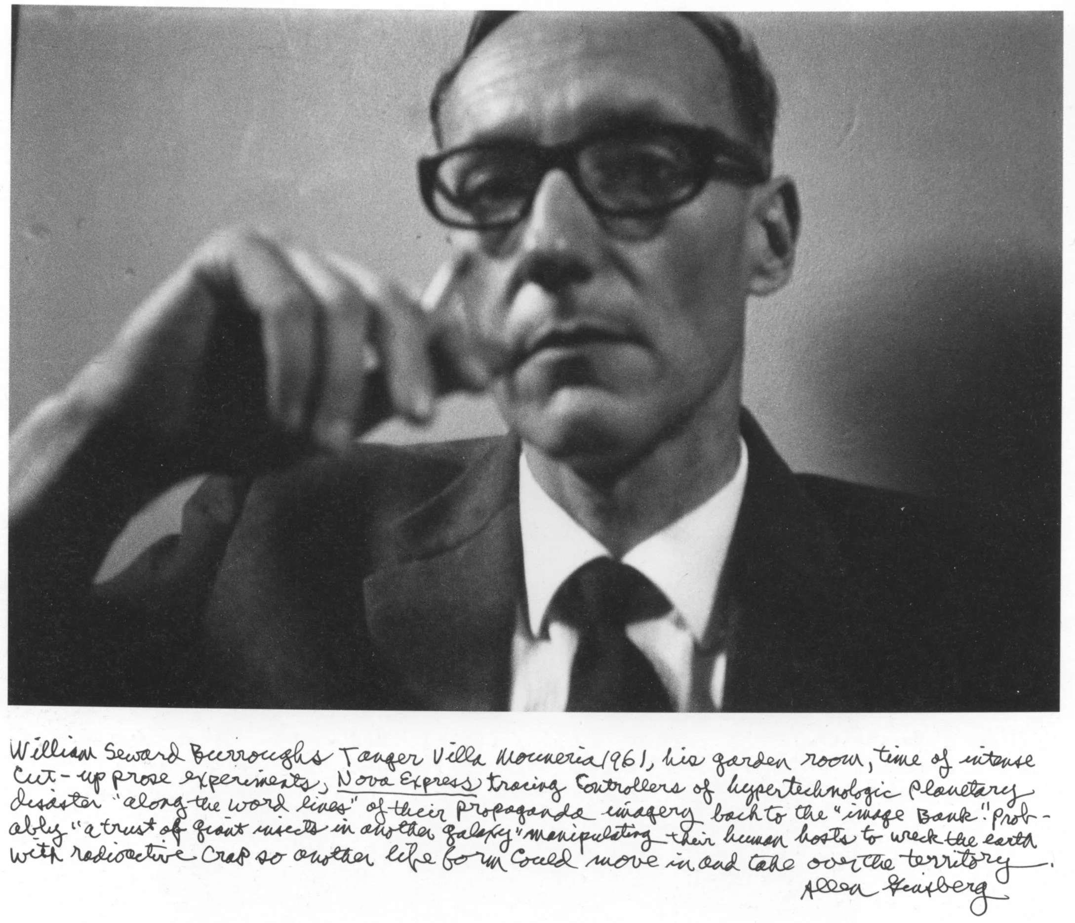 Fotografía y notas manuscritas de Allen Ginsberg sobre Burroughs