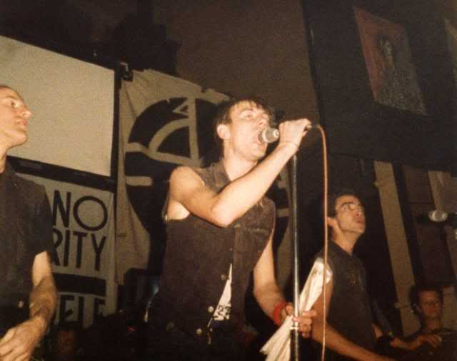 Digbeth Civil Hall (16 de diciembre de 1983)