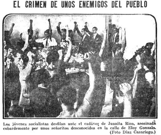 Amigos y militantes, puño en alto, desfilan ante el féretro de Juanita ( Heraldo de Madrid , 25 de junio de 1934)