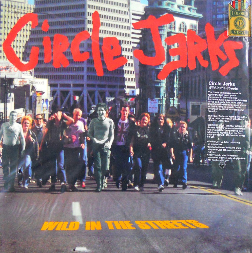 Portada de Wild in the streets . Puede verse a Mike Ness a la izquierda, encabezando el grupo, con sombrero negro