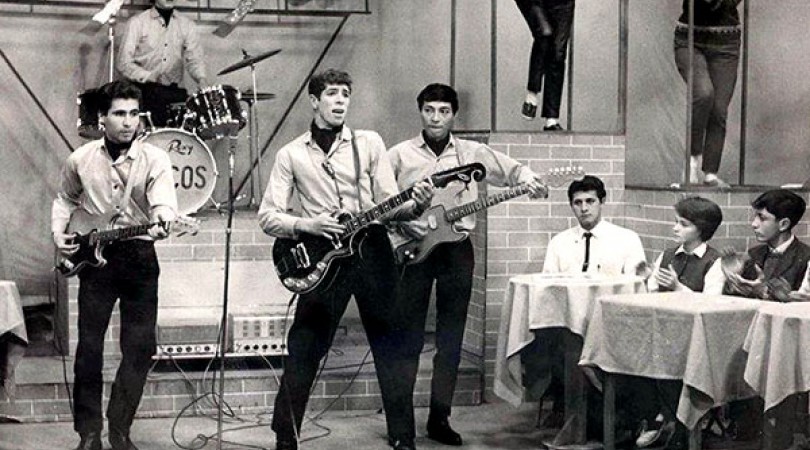 Los Saicos en una actuación para la televisión