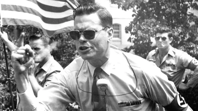 George Rockwell durante un mítin. Fotografía: Getty Images