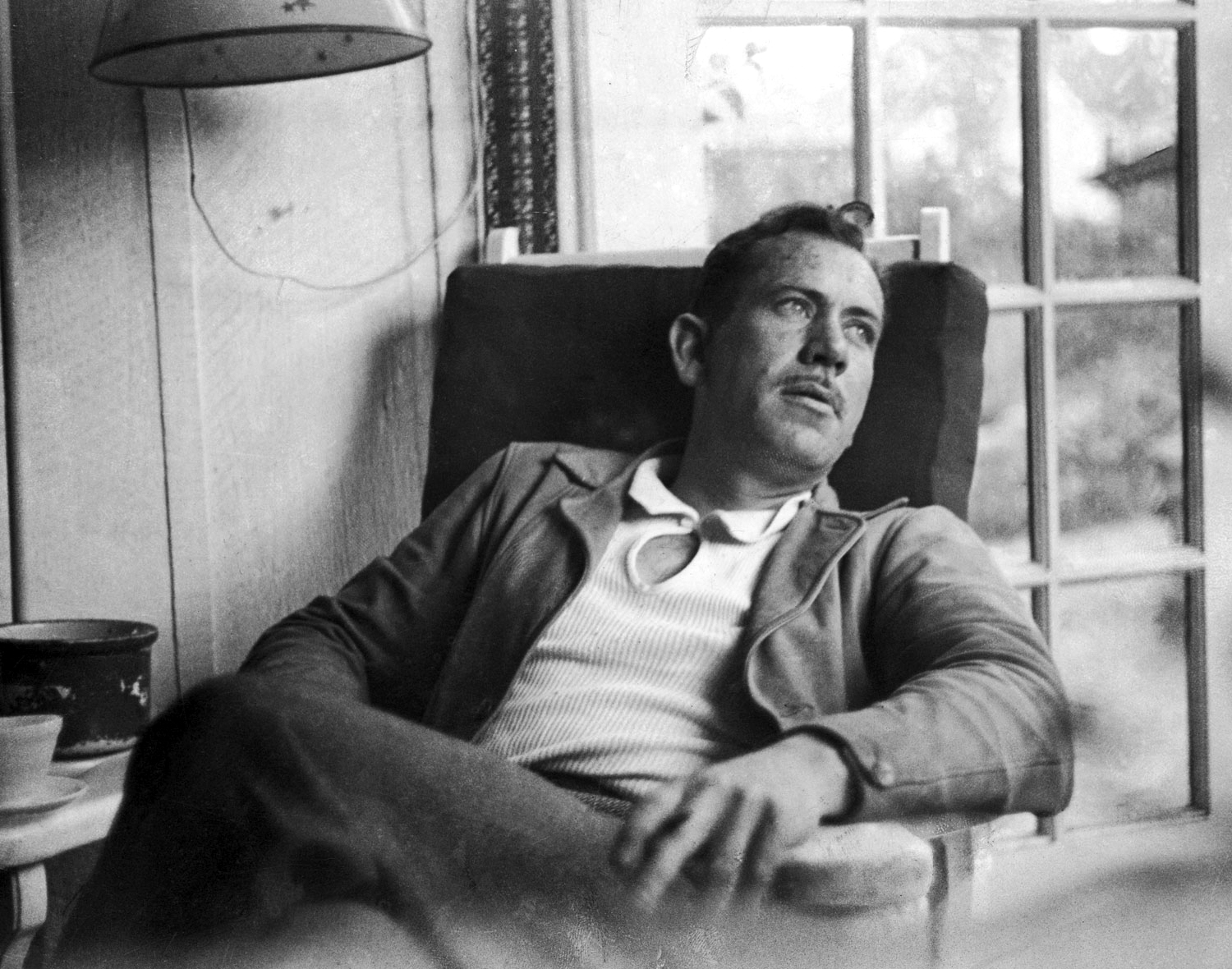 John Steinbeck fotografiado por Peter Stackpole (Getty Images)