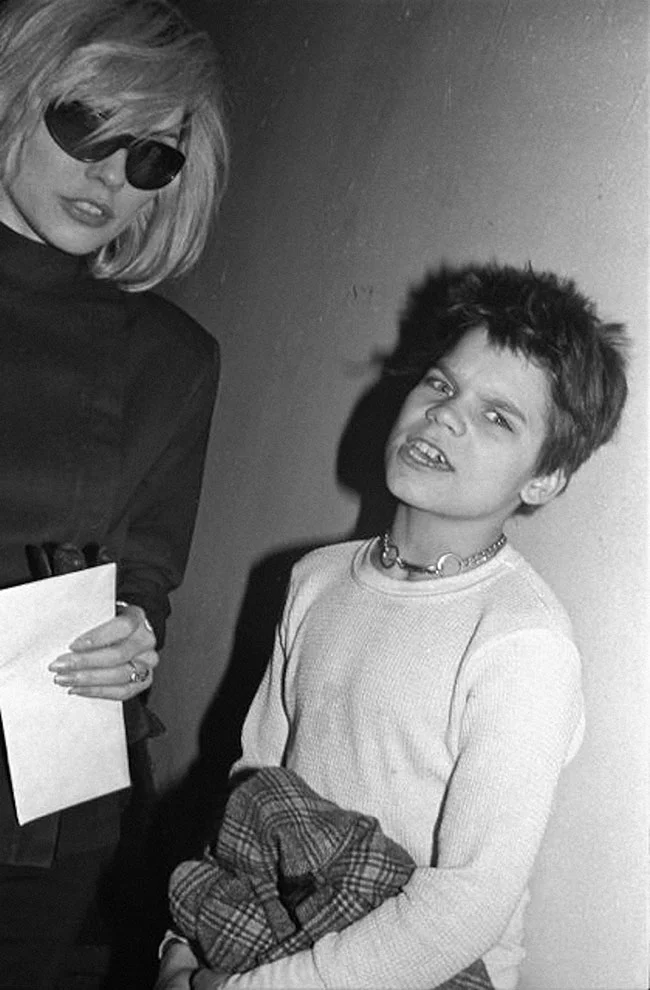 Debby Harry & Harley. Fotografía: Marcia Resnick.