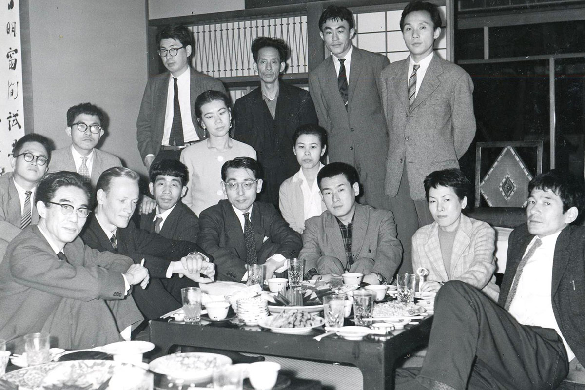 Gutai group en Osaka (1959). Fotografía: Christo-Coetzee