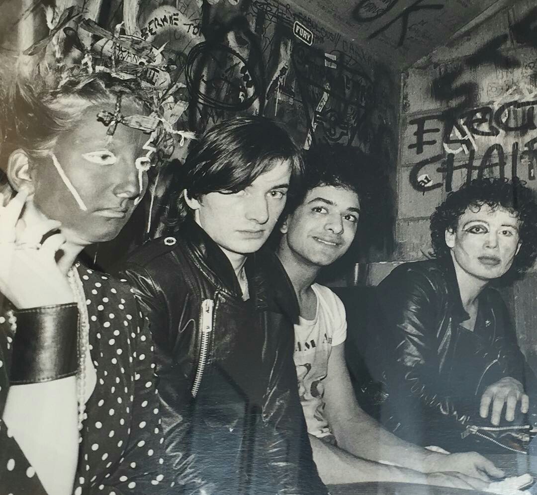 Jordan, a la izquierda, junto a Adam and the Ant