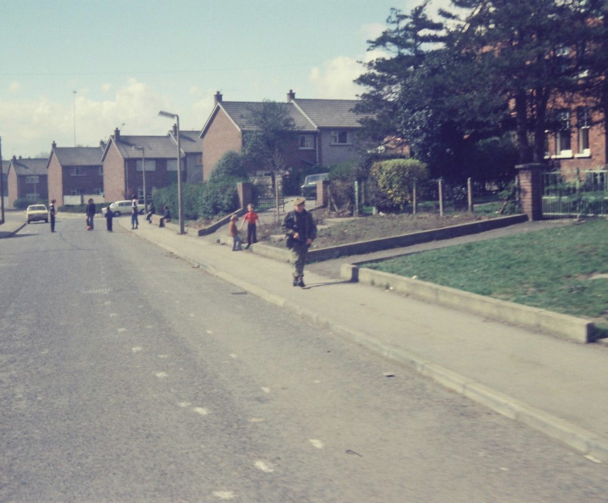 Bawnmore-Estate.-Belfast-Gordon-Highlanders-on-Foot-Patrols-in-Bawnmore-Estate.-Belfast-1200x992.jpg