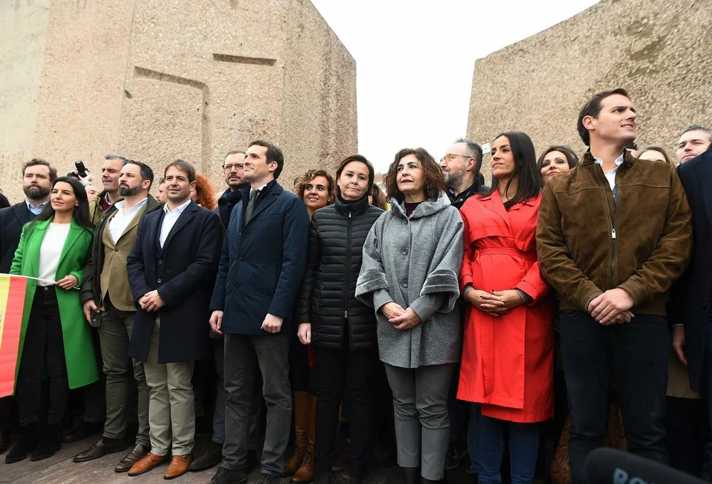 La «foto» de Colón y la derecha salvaje. Fotografía: EFE / Fernando Villar
