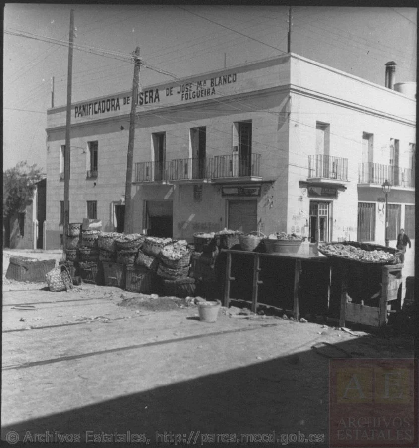 barricada en Usera en julio de 1936. Fotografía: Kati Horna.