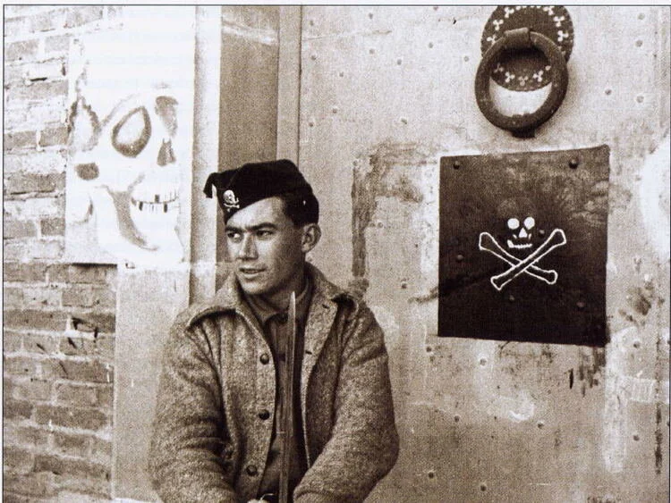 Cuero, calaveras y pistolas: Los «Legionarios de la Muerte» que lucharon contra el fascismo