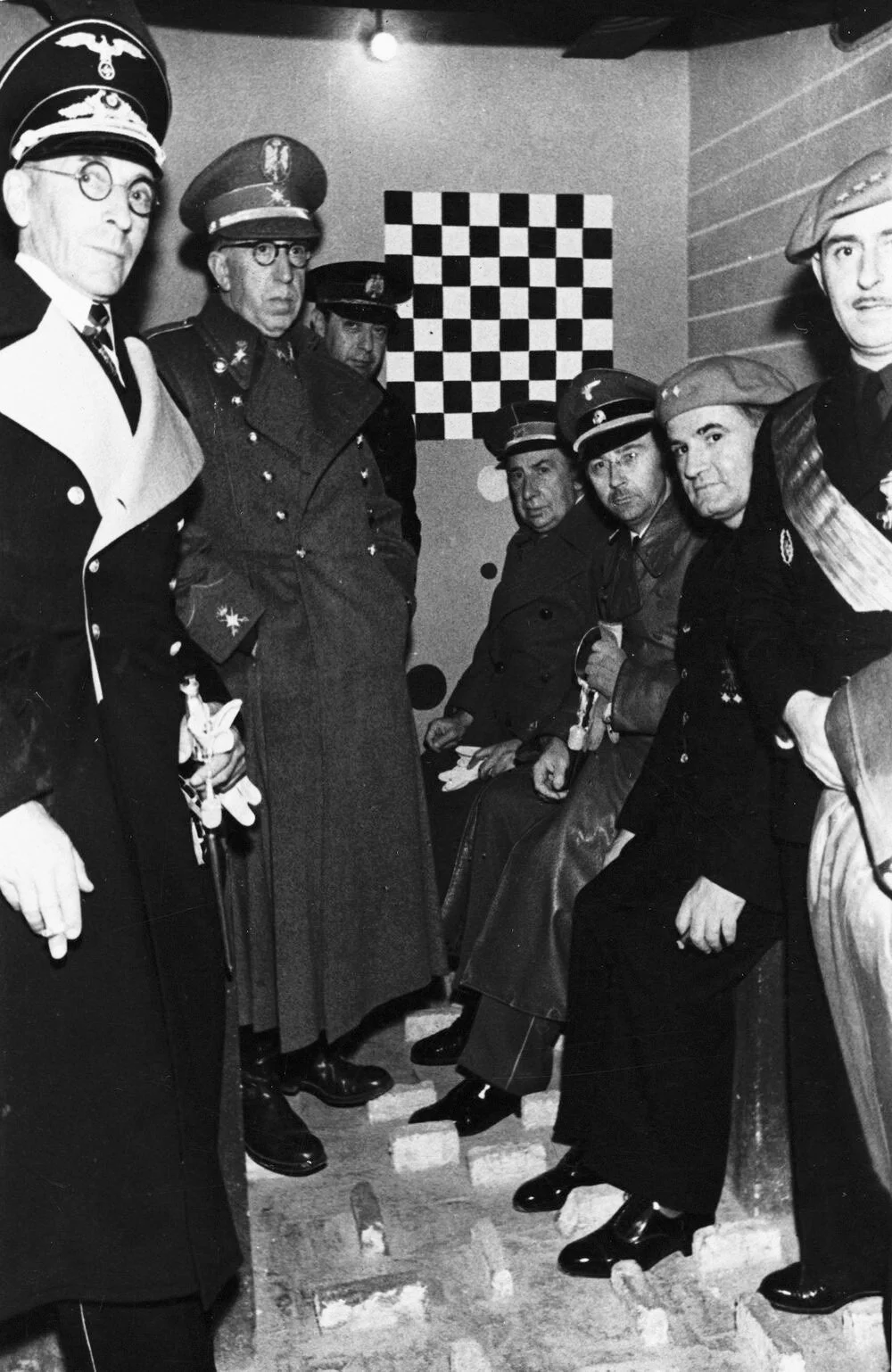 Himmler en la checa de Vallmajor.