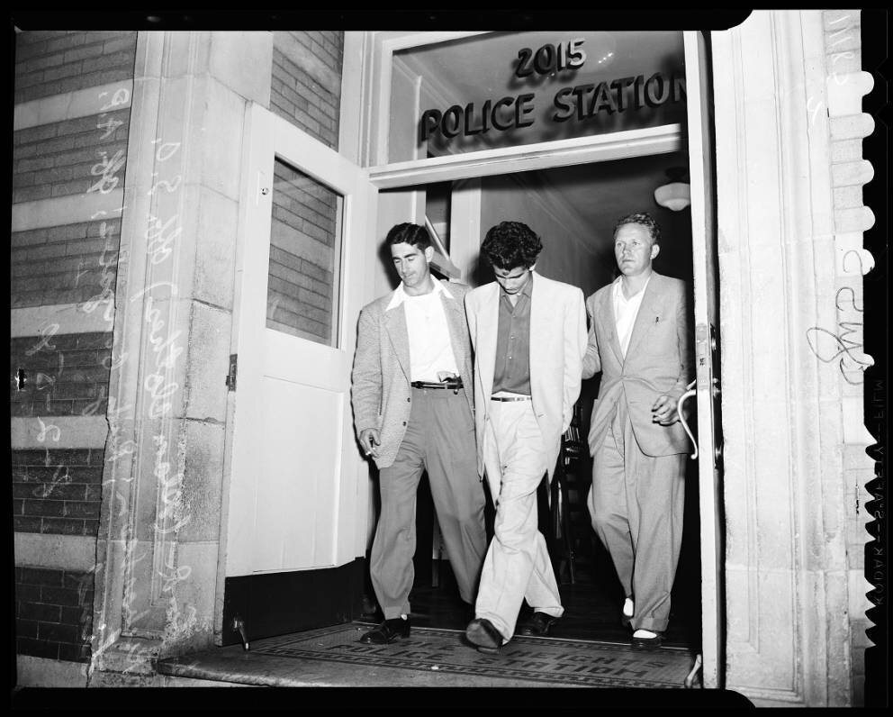 Gang_shooting_1st_and_State_Streets_1954.jpg