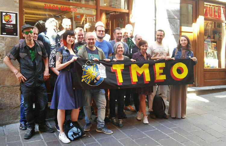 TMEO. Pancarta de lino confeccionada. 0,50x2,50 metros (2017).