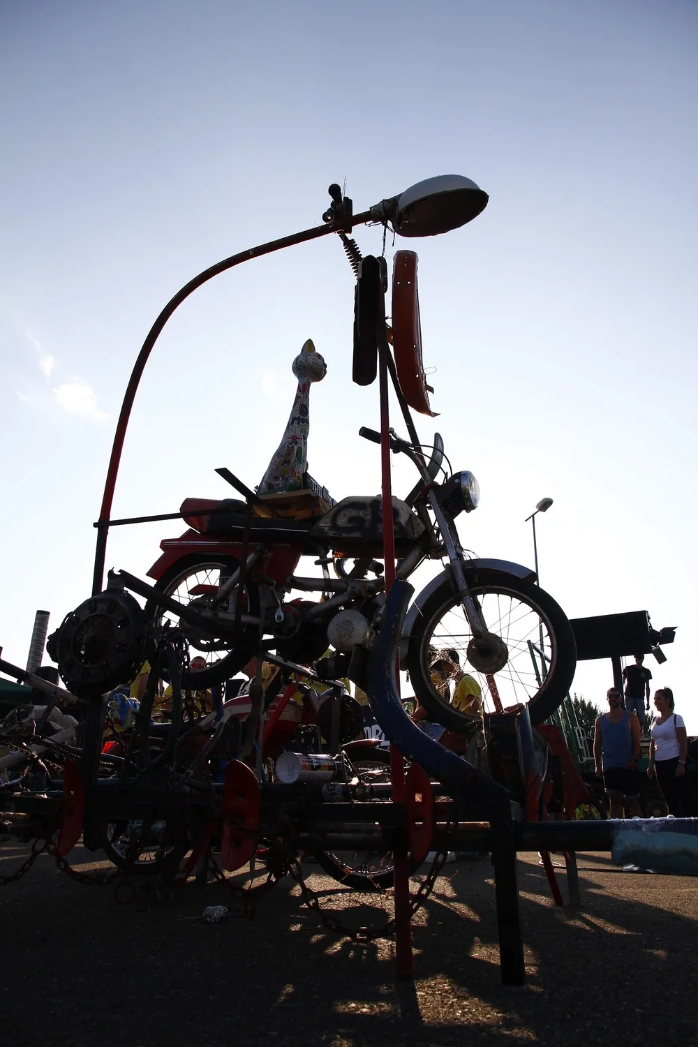 “Virgen de la chatarra” en el festival “Dusty Moorland”. Foto: Mikel Redondo