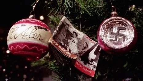 Nazi_ornaments_465_265_int.jpg