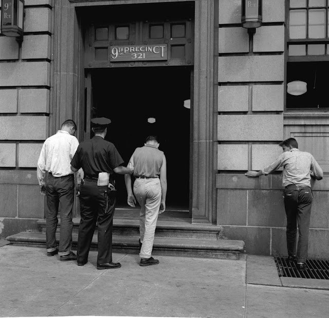 NYC Teenage Street Gang, 1955 (10).jpg